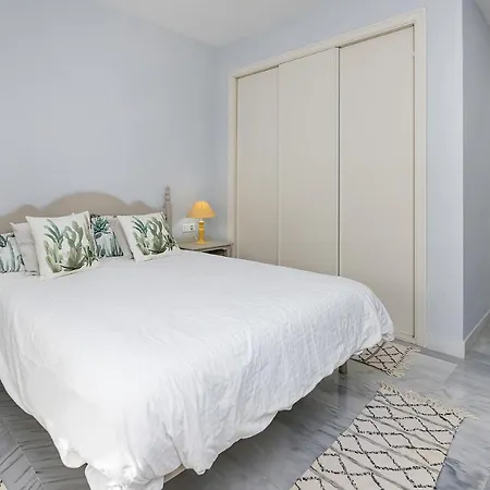 Bhost - Parque Del Sol Marbella