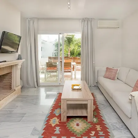 Bhost - Parque Del Sol *